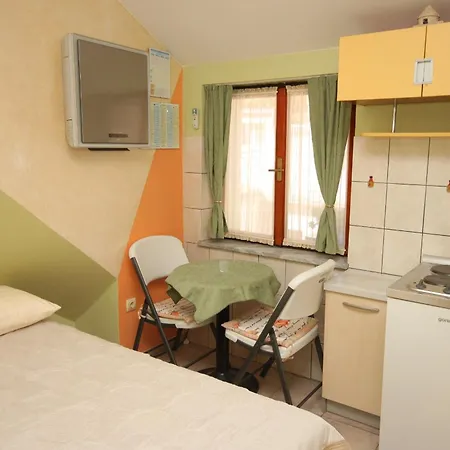 Apartamento By The Sea - 7602 *