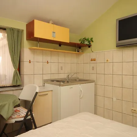 By The Sea - 7602 Apartment Split
