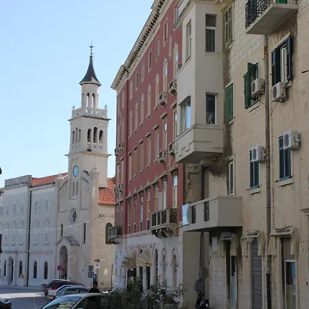 By The Sea - 7602 * Split